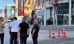 İzmit Belediyesi'ne yolsuzluk operasyonu: Başkan ve eşi gözaltında