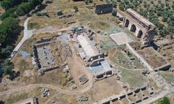 2 bin yıllık olimpik havuz gün yüzüne çıkarıldı!