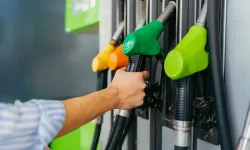 Benzine zam geldi.. 2 Temmuz güncel akaryakıt fiyatları