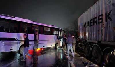 Sakarya'da trafik kazası: Yaralılar mevcut