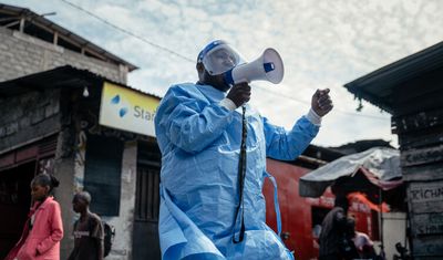 Ebola salgınında vaka sayısı 1926’ya yükseldi!