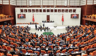 Özgür Özel dahil 7 milletvekili hakkında dokunulmazlık fezlekesi TBMM'de