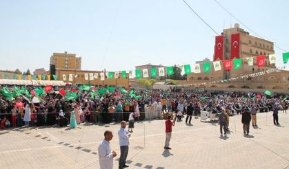 `Ümmetin tek kurtuluşu O`nun (SAV) sünnetine sarılmaktadır`