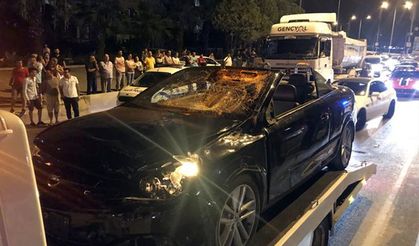 Otomobilin çarptığı baba ve kızı hayatını kaybetti