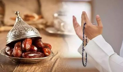 Yemek duası elhamdülillah elhamdülillah elhamdülillahillezi et'amena ve segana uzun