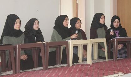 İmam hatip öğrencilerinden Kandil etkinliği