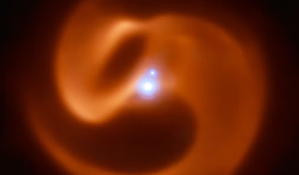 “Birbirine dolanmış yılanlar” gibi görünen ölen yıldızlar görüntülendi!