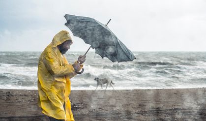 Meteorolojiden 4 il için kuvvetli rüzgar ve fırtına uyarısı