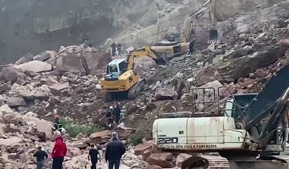 Taş ocağında meydana gelen göçük sonrası, arama kurtarma çalışmaları devam ediyor