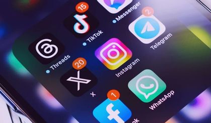 Avrupa Parlamentosu'ndan sosyal medyada 16 yaş sınırı onayı