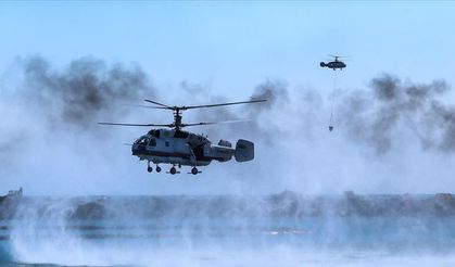 İran'dan Hürmüz Boğazı’nda askeri tatbikat