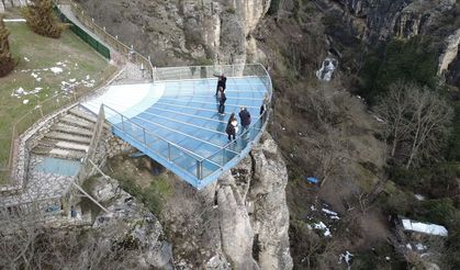 Türkiye'nin ilk cam seyir terası, ziyaretçilerini büyülüyor