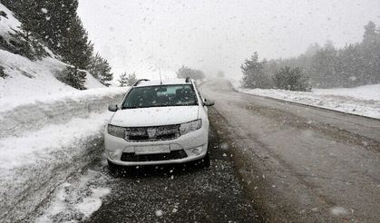Kars'ta kar yağışı etkili oldu!