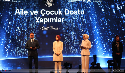 Bakan Göktaş'tan Ekran Bağımsızlığı Zirvesi'nde Önemli Açıklamalar