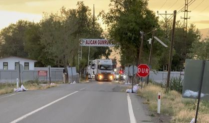 Ermenistan Lübnan'a yardım tırları gönderdi