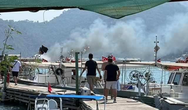 Fethiye'de teknede çıkan yangın söndürüldü
