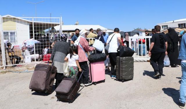 BM açıkladı: 2025'te yüz binlerce Suriyeli ülkesine döndü!