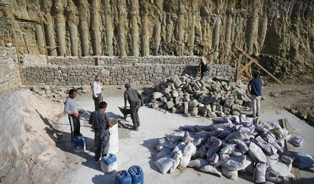 Muradiye Mevlevihanesi'nin ayağa kaldırılması için çalışmalar sürüyor