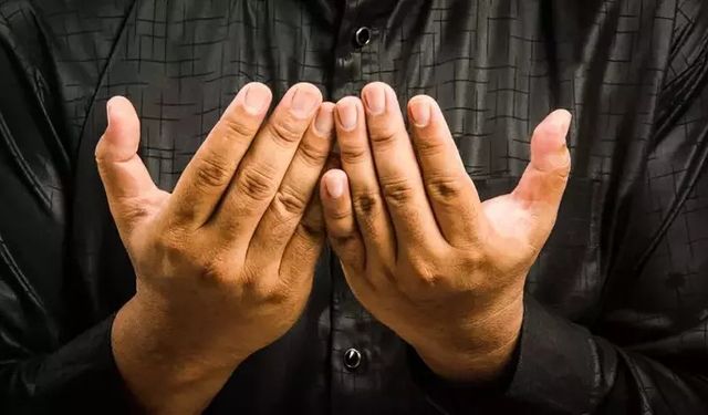 Bir Ayet Bir Hadis Bir Dua