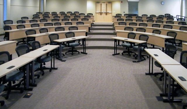 Üniversite eğitimi kısalıyor mu? Kaç yılda mezun olunacak?