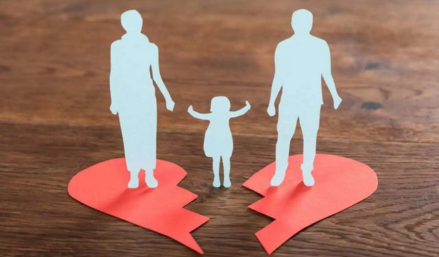 Çocuğu araya almak aileyi yıpratıyor!