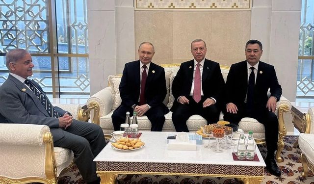 Erdoğan, Putin'le görüştü: Türkiye müzakerelere ev sahipliğine hazır