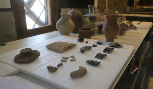 Suriye Kültür Bakanı: 1234 çivi yazılı tablet İdlib Müzesi'ne kazandırıldı