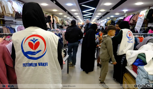 Yetimler Vakfı Van’da giyim yardımı yaptı