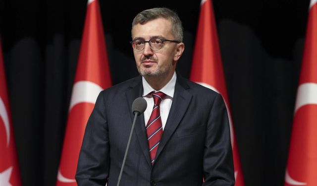 İletişim Başkanı Duran: Düşen uçakla ilgili gerekli çalışmalar sürdürülüyor