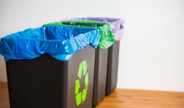 Çöp toplama sistemi sil baştan: Belediyeler tüm konutlara renkli poşetler dağıtacak