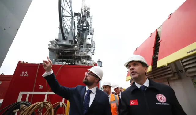 Bakan Bayraktar, Sakarya Gaz Sahası Faz-2 çalışmalarını inceledi!