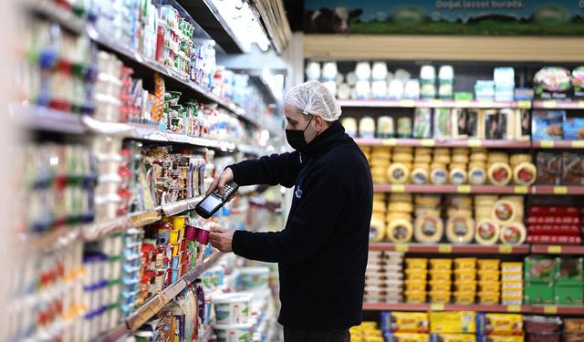 Vatandaş etiket ile kasa fiyatı arasındaki 15 liralık farkı  icraya verdi