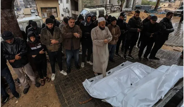 Gazze’de şehitler için veda programı!