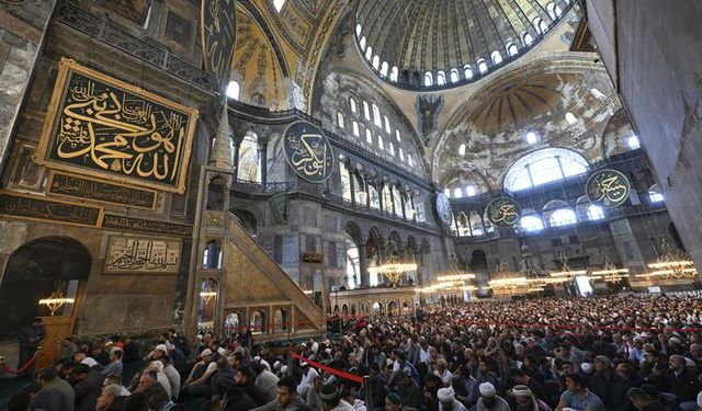 Diyanet’ten Cuma Hutbesinde uyuşturucu, zina ve kumar vurgusu!