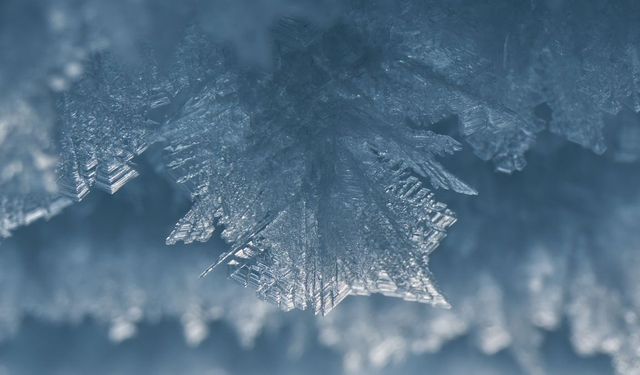 Dünyanın en büyük çölünde şaşırtan buz yokluğu