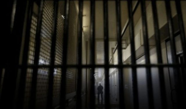 İşgal rejiminin Ofer Cezaevi'nde bir Filistinli daha katledildi