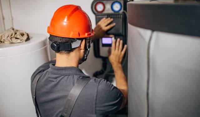 Adana 19 Aralık'ta karanlığa gömülecek! Adananın ilçelerinde onlarca mahallede elektrik kesintisi olacak..