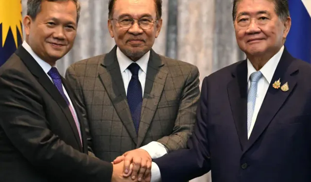 Malezya'dan iki ülkeye çağrı!