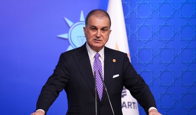 Ömer Çelik'ten Özel'e Cemevi tepkisi