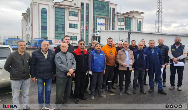 Depremzede esnaf: 30 metrekare dükkanda mesleğimizi nasıl yapacağız?