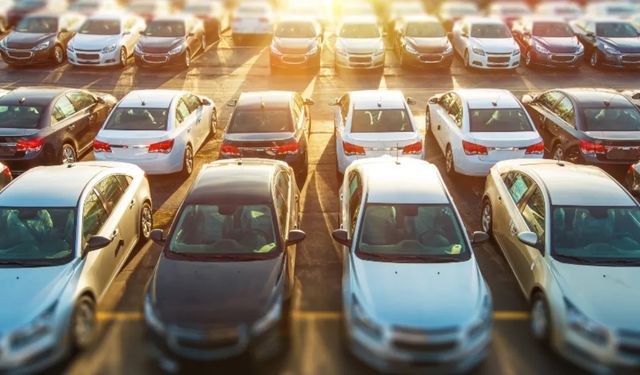 Türkiye'nin satış rekorları kıran araçlar sıralandı! Bu otomobiller rekor satışlarla tükeniyor..