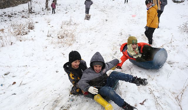 Bugün okulların tatil olduğu iller (14 Ocak)