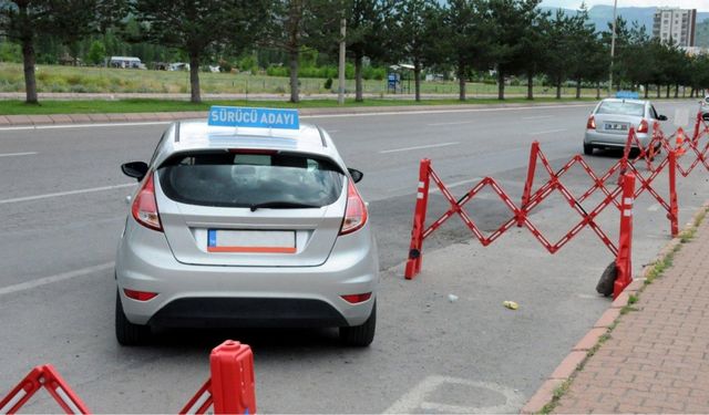 Ehliyet sınavı değişiyor mu?