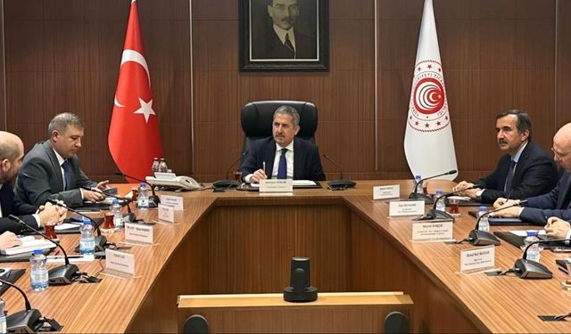 Bakanlık Ramazan öncesi zincir marketlerle görüştü