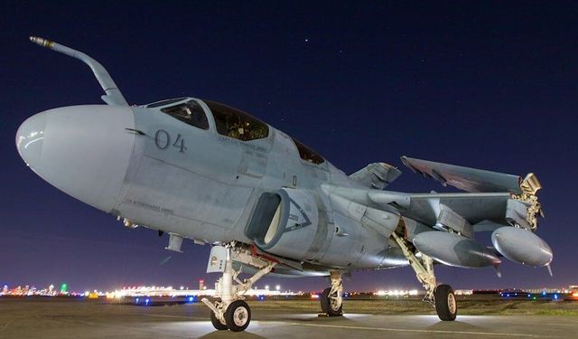 Trump'ın 1 yılı: 672 hava saldırısı