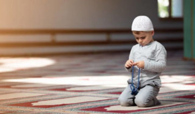 2 Rekât Namaz Nasıl Kılınır? Hanefilere ve Şafiilere göre