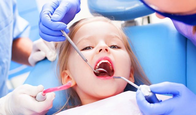 Uzm. Dt. Demir: Çocuklarda diş fırçalama alışkanlığında ebeveynler belirleyici