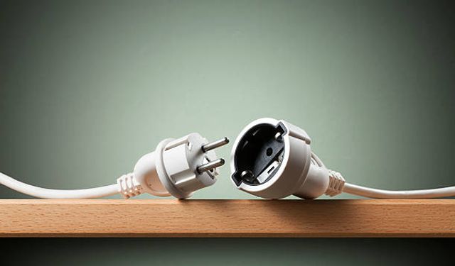 Yalova'nın elektrik kurumu UEDAŞ duyurdu: 9 Şubat’ta o ilçelerde elektrik olmayacak