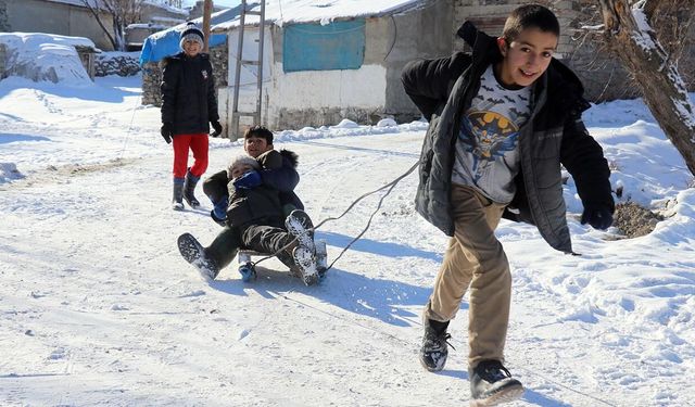 Dört ilde eğitime kar engeli