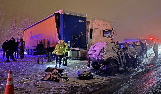 Erzurum’da feci trafik kazası: 4 kişi yaşamını yitirdi
